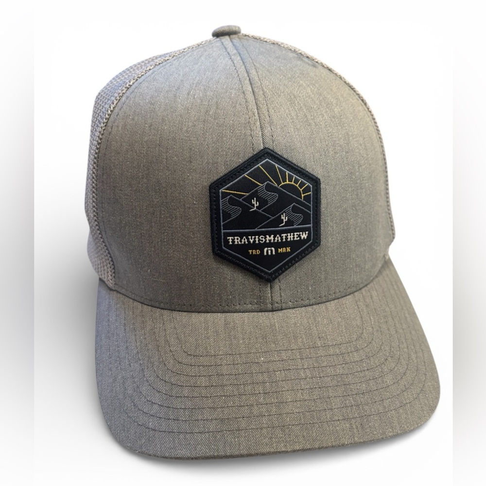 Travis Mathew Desert Meadow SnapBack Golf Light Gray Mesh Cap- flexfit 110